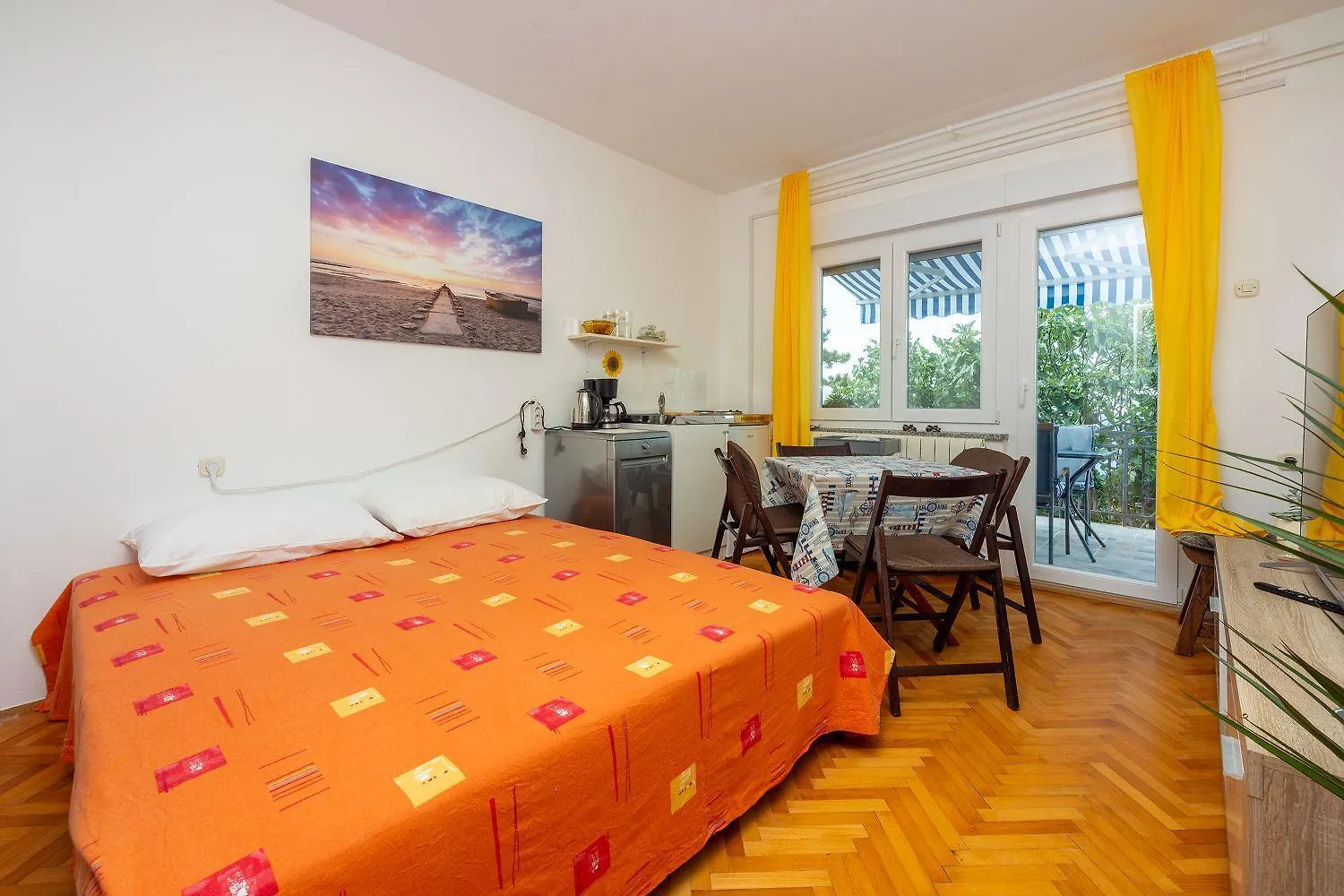 Traumhaftes Apartment Nur 150 Meter Zum Strand Mit Meerblick, Liege, Grill, Hundefreundlich Dramalj Croatia