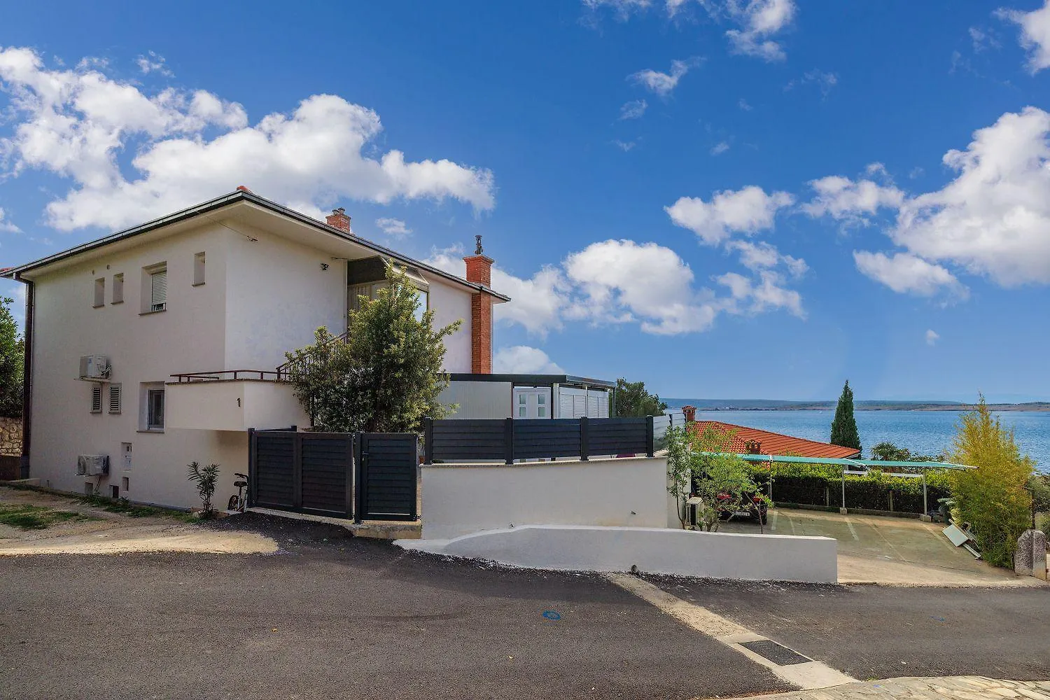 Traumhaftes Apartment Nur 150 Meter Zum Strand Mit Meerblick, Liege, Grill, Hundefreundlich Dramalj Croatia